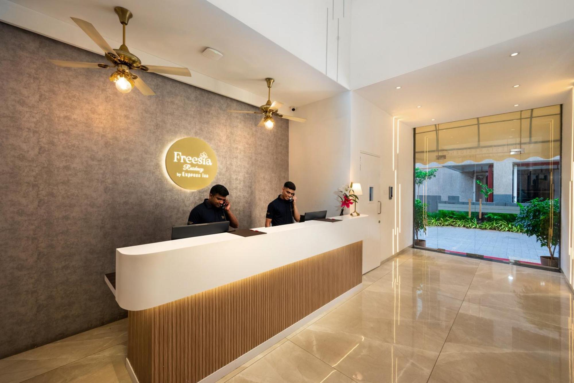 Freesia Residency By Express Inn - Nová Bombaj Exteriér fotografie